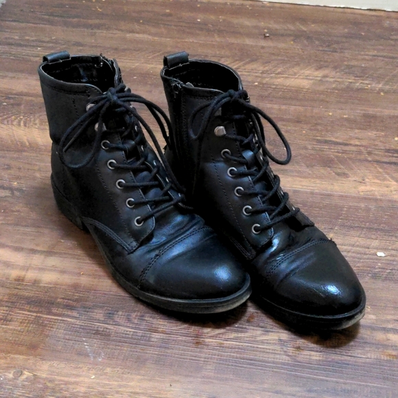 Black Lace-up Combat Boots by Madden Girl, water resistant - Picture 1 of 5